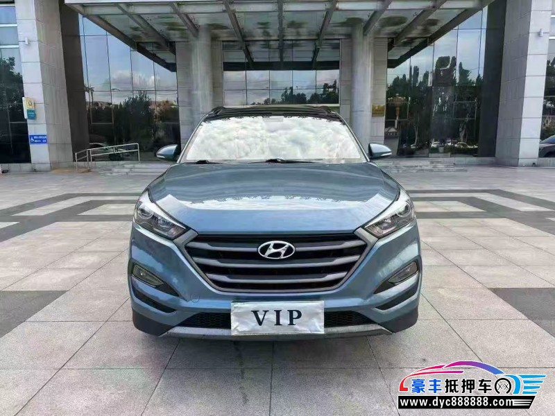 17年现代途胜轿车抵押车出售