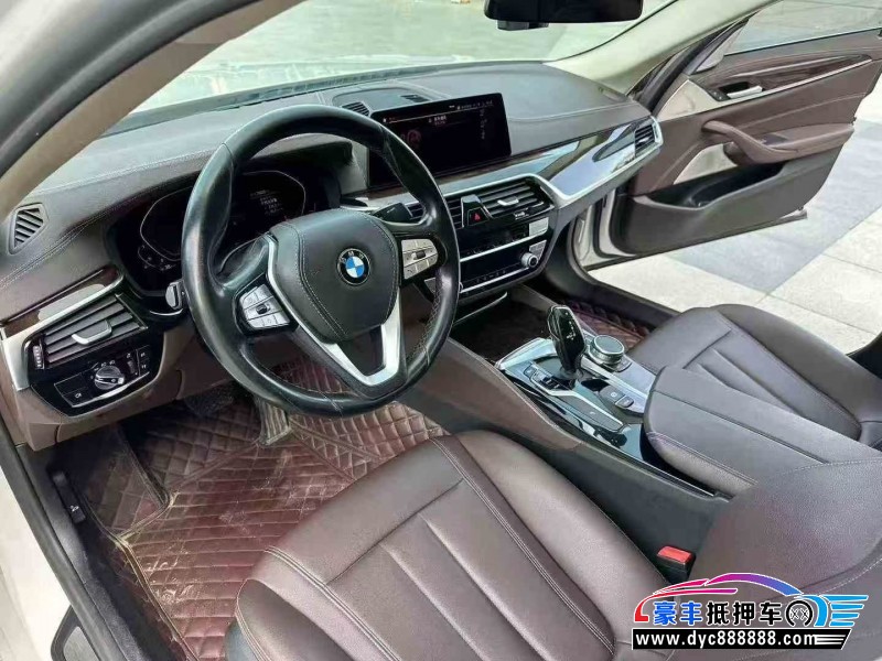 20年宝马5系轿车抵押车出售