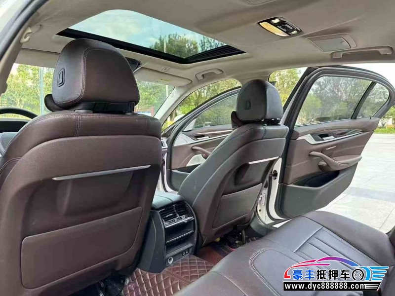 20年宝马5系轿车抵押车出售