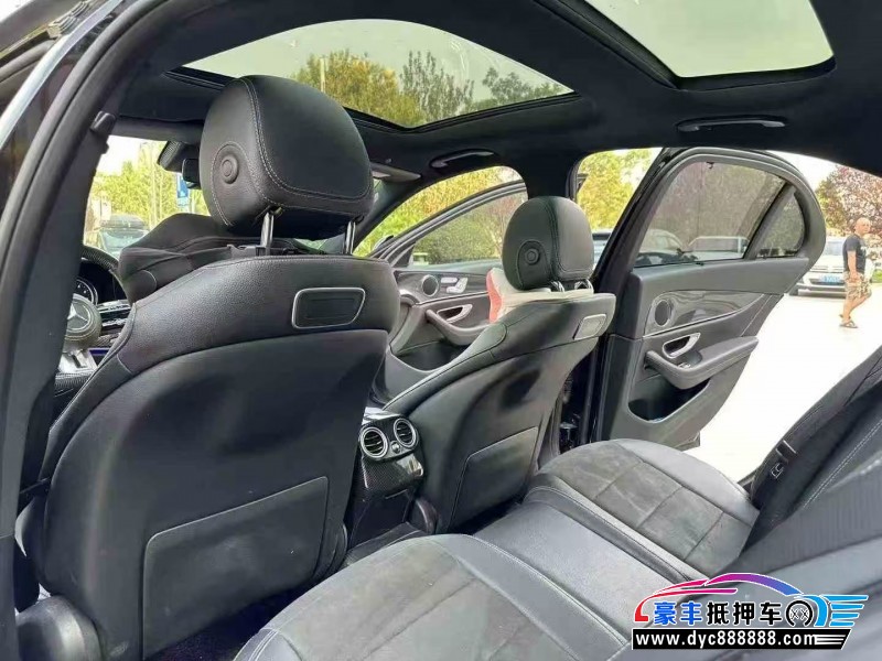 18年奔驰E轿车抵押车出售