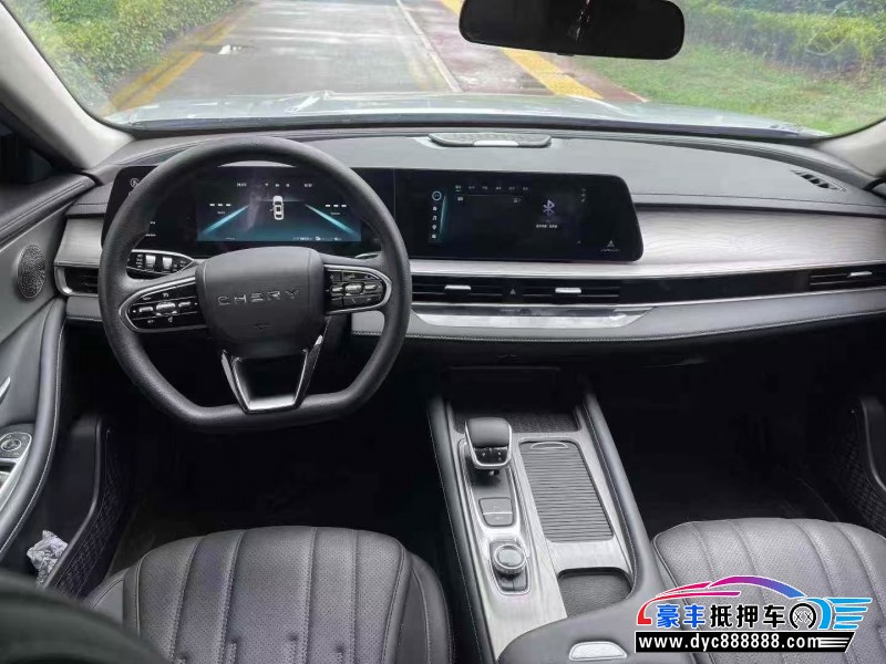 24年奇瑞风云轿车抵押车出售