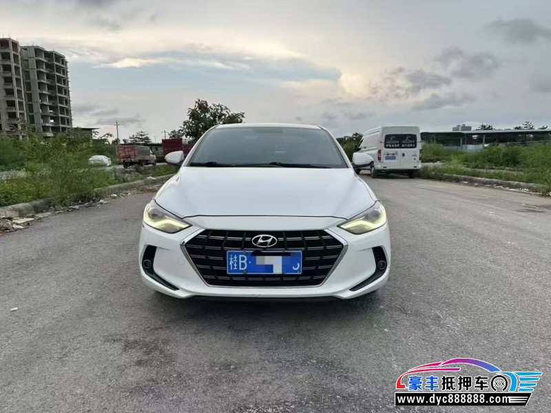 20年现代领动轿车抵押车出售