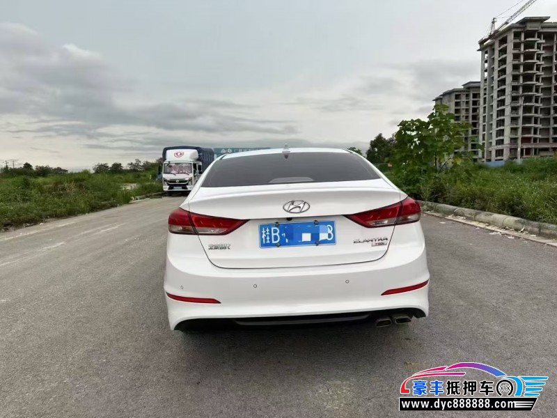 20年现代领动轿车抵押车出售