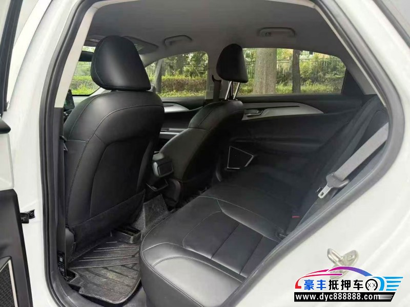 24年吉利几何轿车抵押车出售