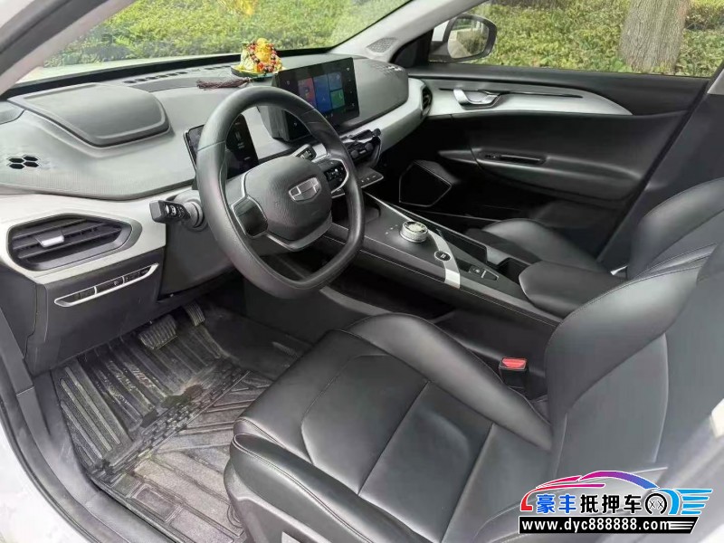 24年吉利几何轿车抵押车出售