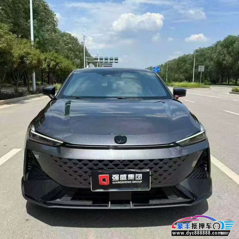 24年长安长安UNI轿车抵押车出售