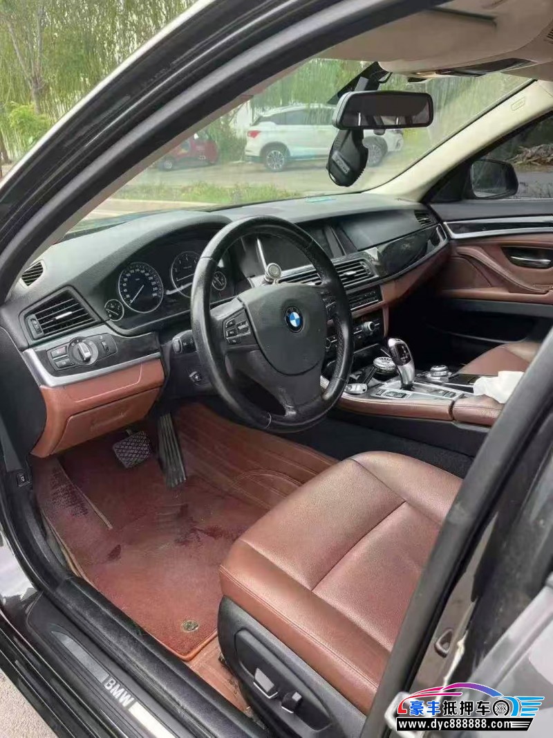 15年宝马5系轿车抵押车出售