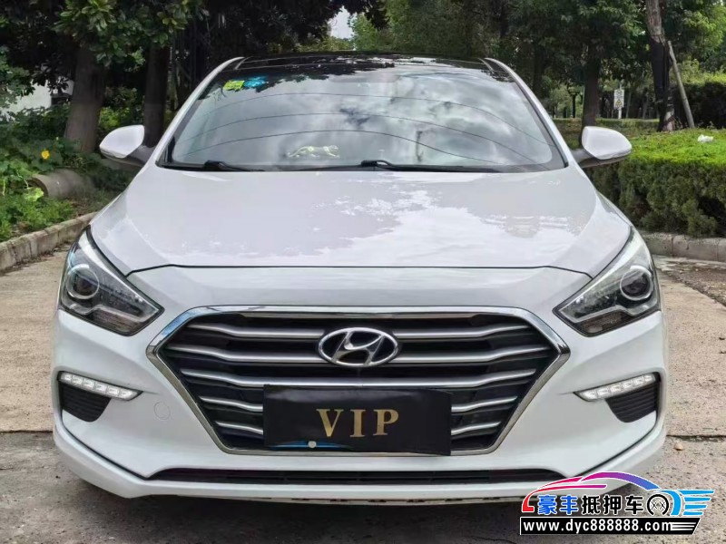 18年现代名图轿车抵押车出售