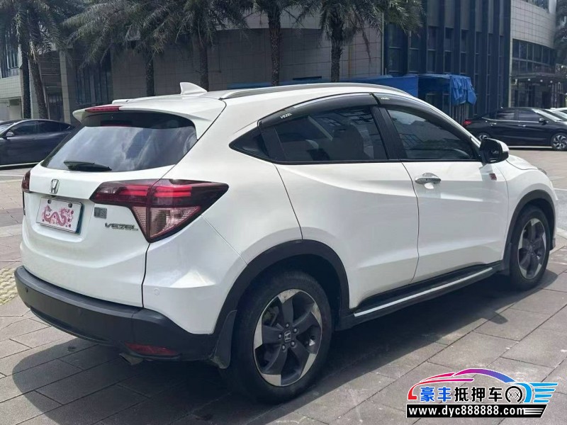 17年本田缤智轿车抵押车出售