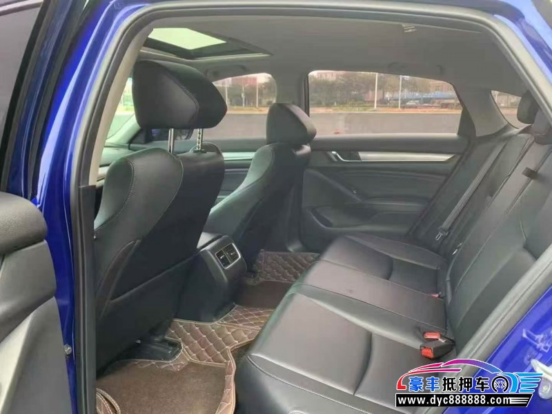 20年本田雅阁轿车抵押车出售