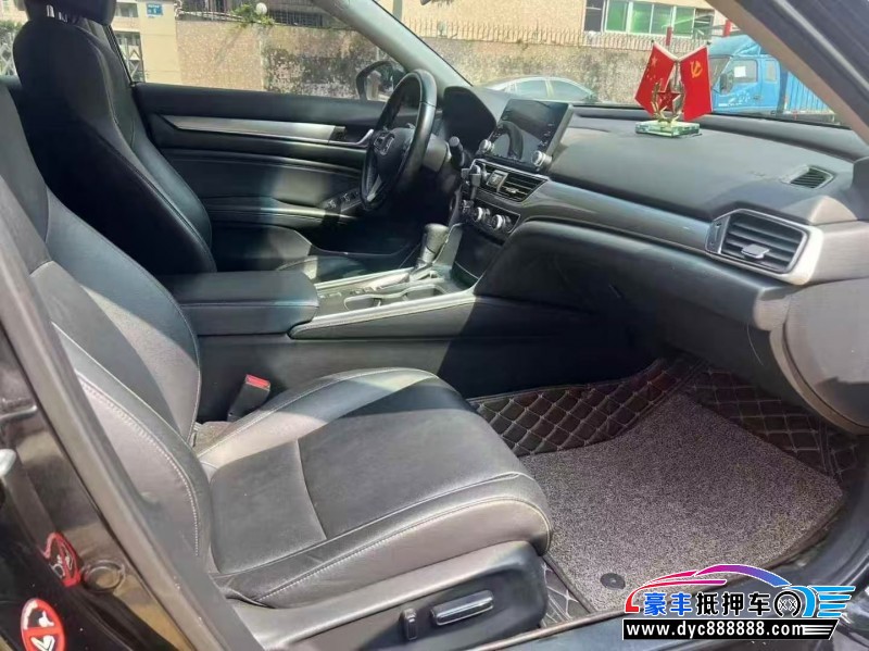 21年本田雅阁轿车抵押车出售