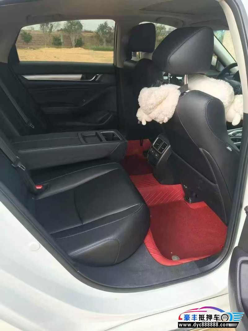 22年本田雅阁轿车抵押车出售