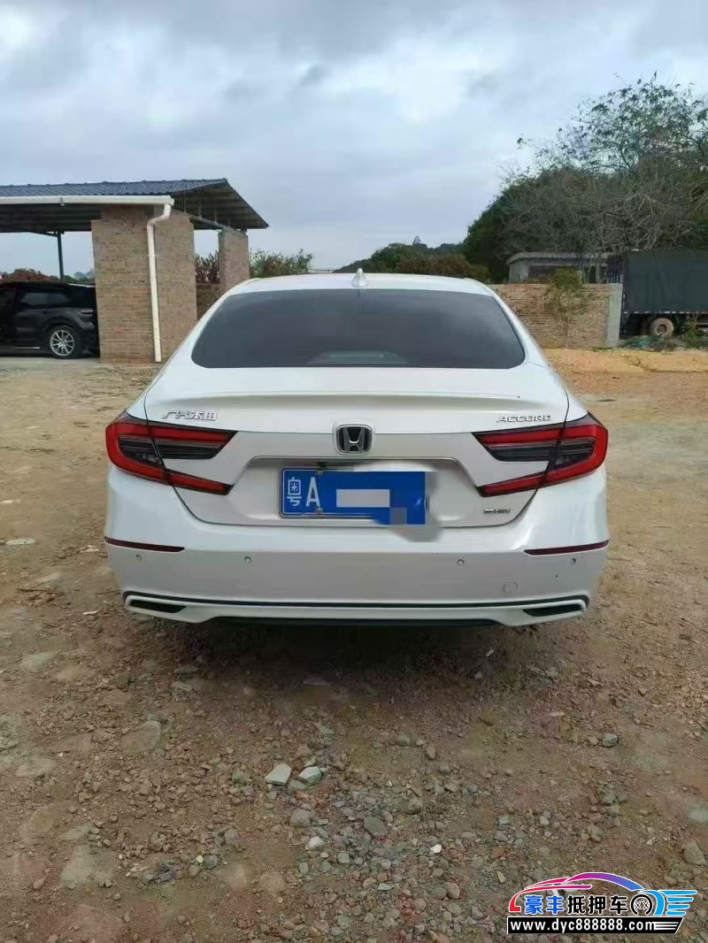 22年本田雅阁轿车抵押车出售