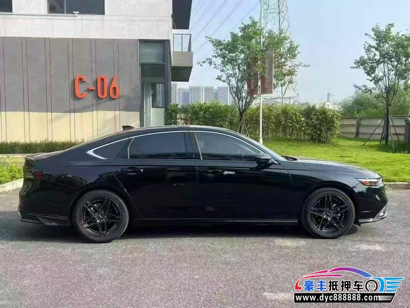 24年本田雅阁轿车抵押车出售