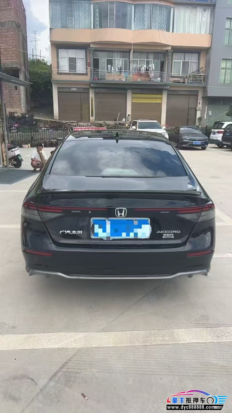 24年本田雅阁轿车抵押车出售