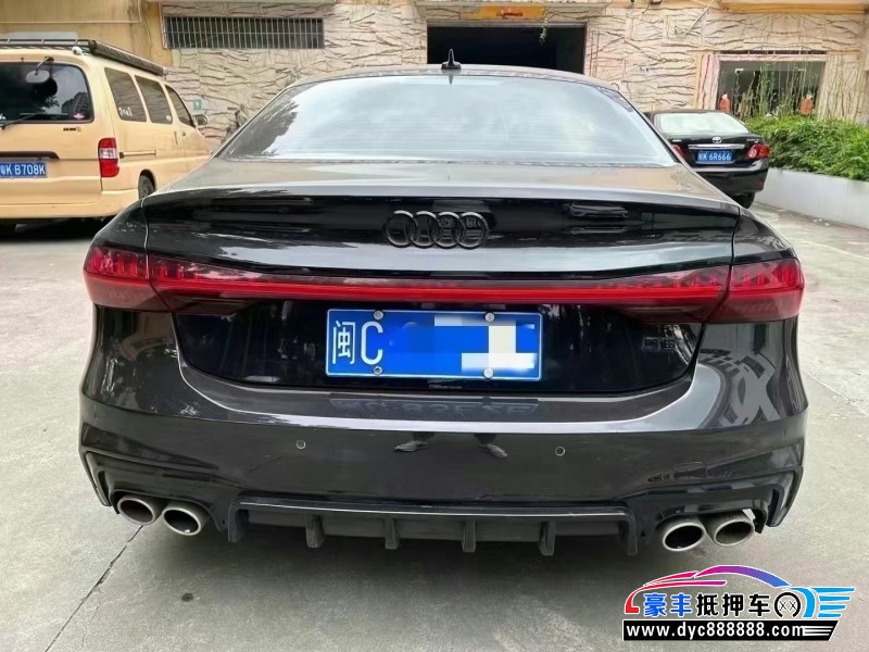 22年奥迪A7轿车抵押车出售