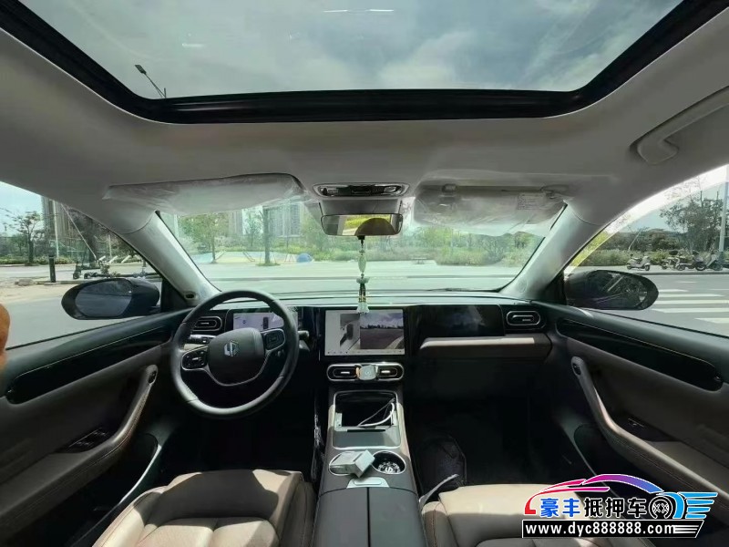 24年零跑C11轿车抵押车出售