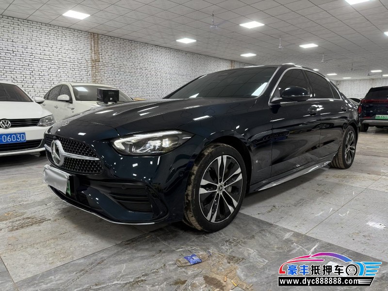 23年奔驰C轿车抵押车出售