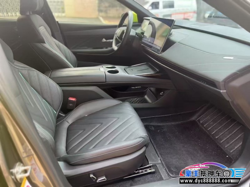 24年长安深蓝SL03轿车抵押车出售