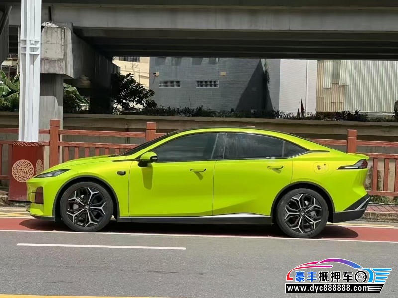 24年长安深蓝SL03轿车抵押车出售