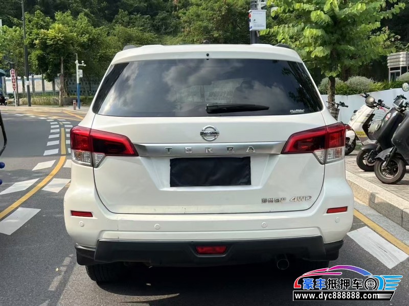 21年日产途达轿车抵押车出售