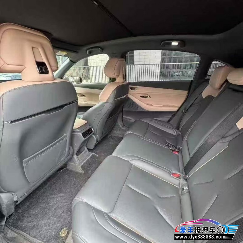 23年长安深蓝SL03轿车抵押车出售