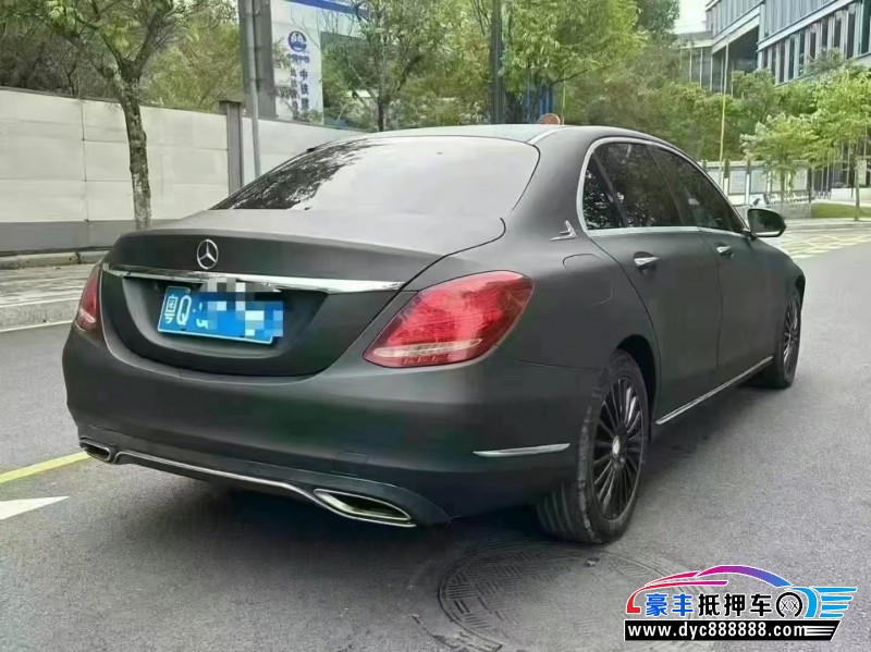 16年奔驰C轿车抵押车出售