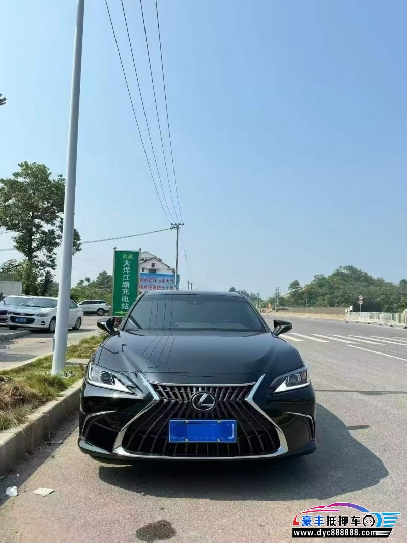 24年雷克萨斯ES轿车抵押车出售