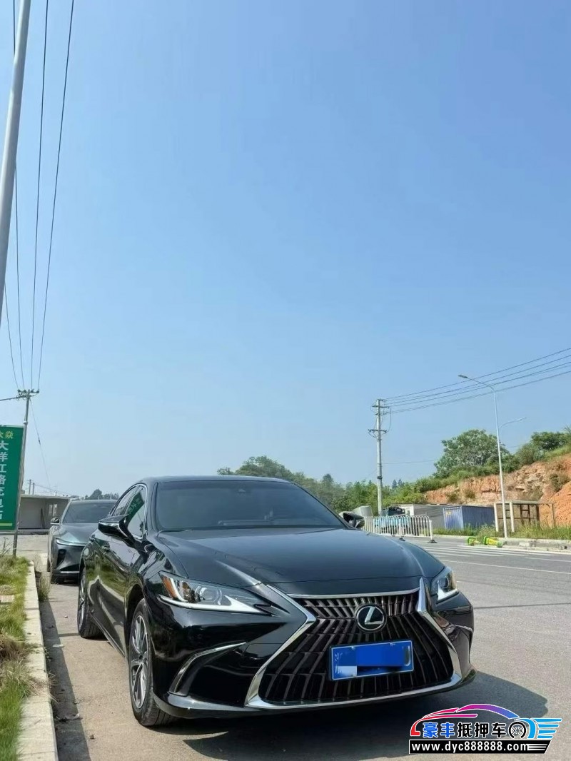 24年雷克萨斯ES轿车抵押车出售