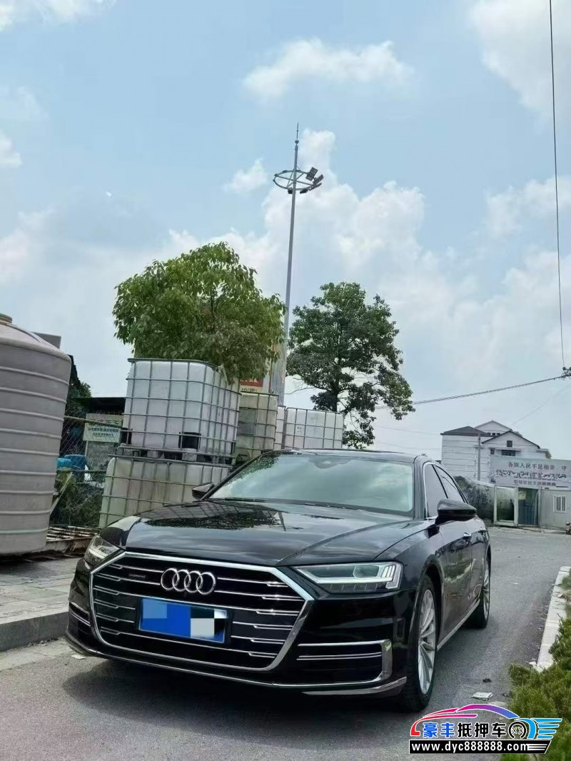 20年奥迪A8轿车抵押车出售