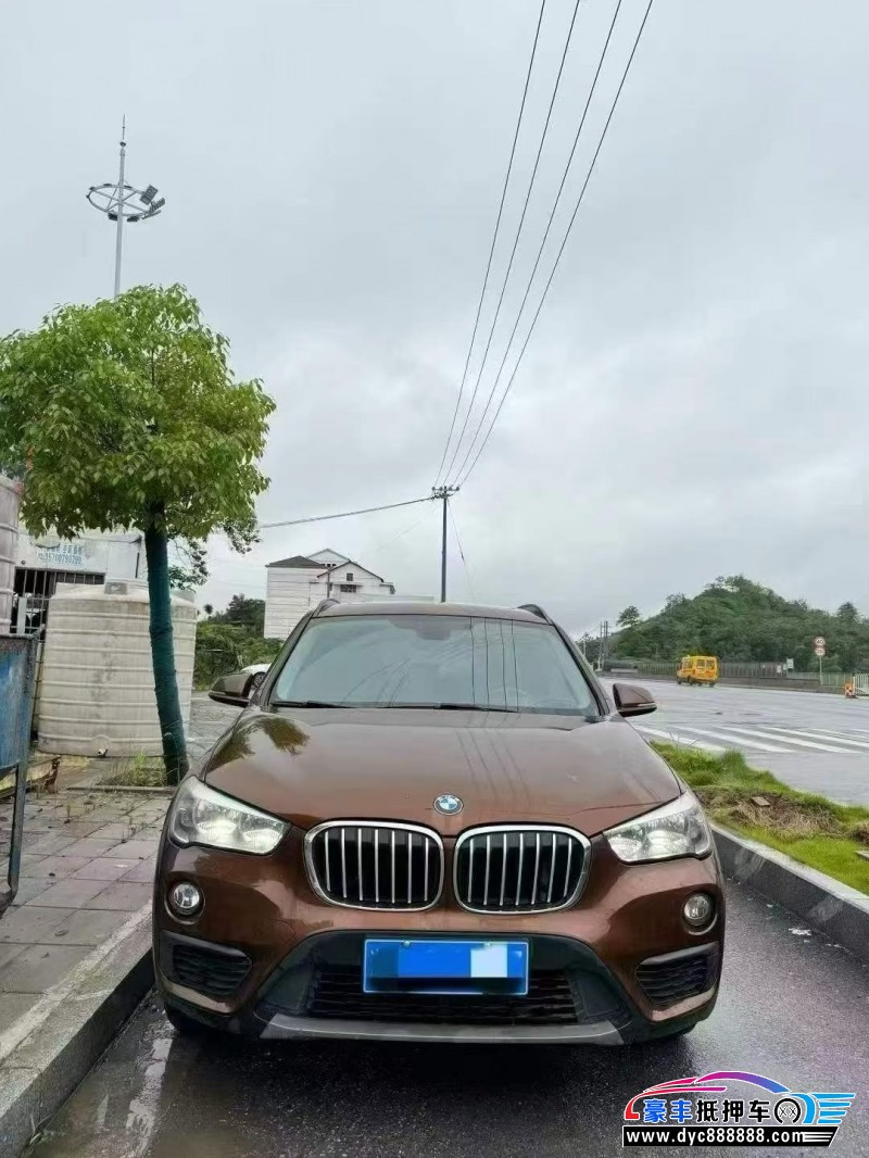 17年宝马X1SUV抵押车出售