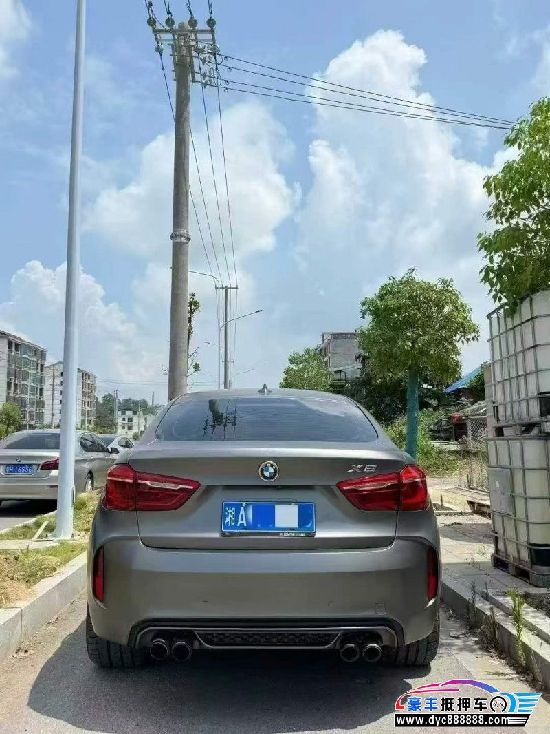 18年宝马X6SUV抵押车出售