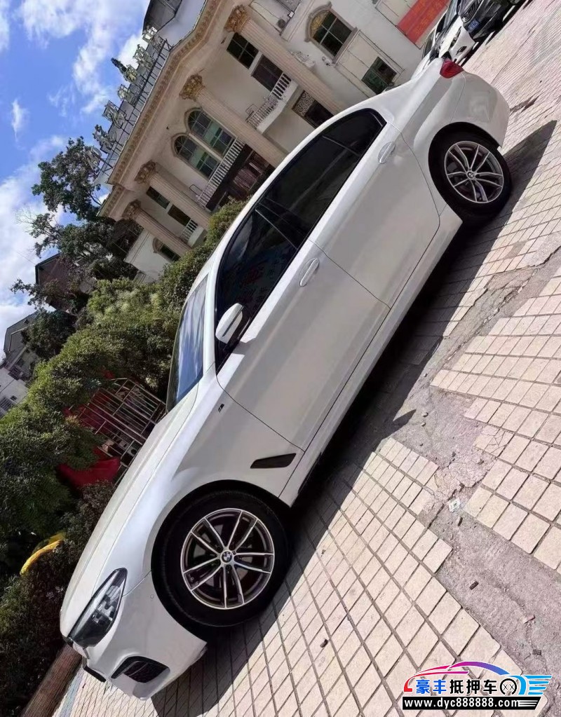 19年宝马5系轿车抵押车出售