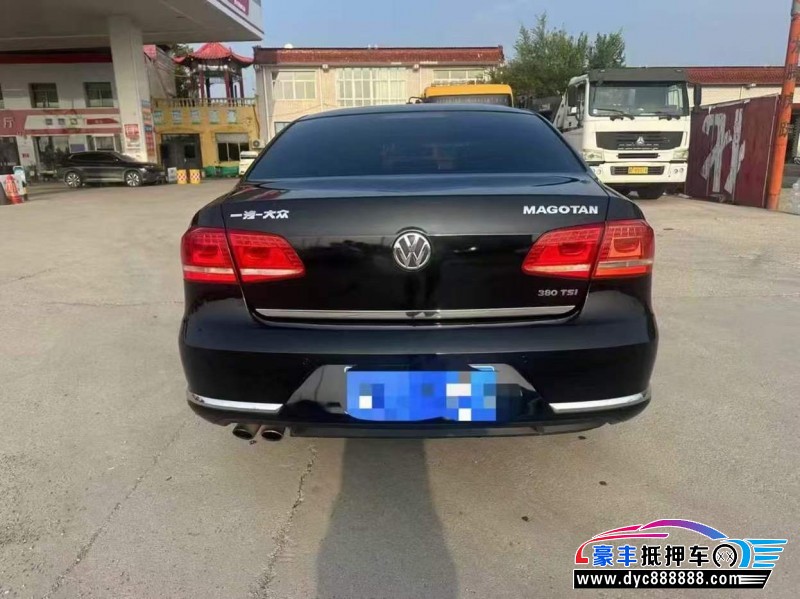 16年大众迈腾轿车抵押车出售