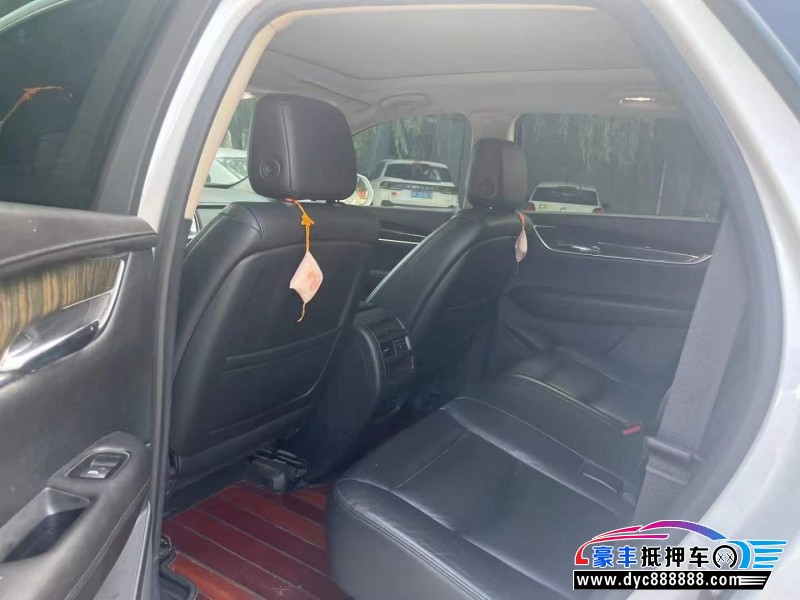 17年凯迪拉克XT5轿车抵押车出售