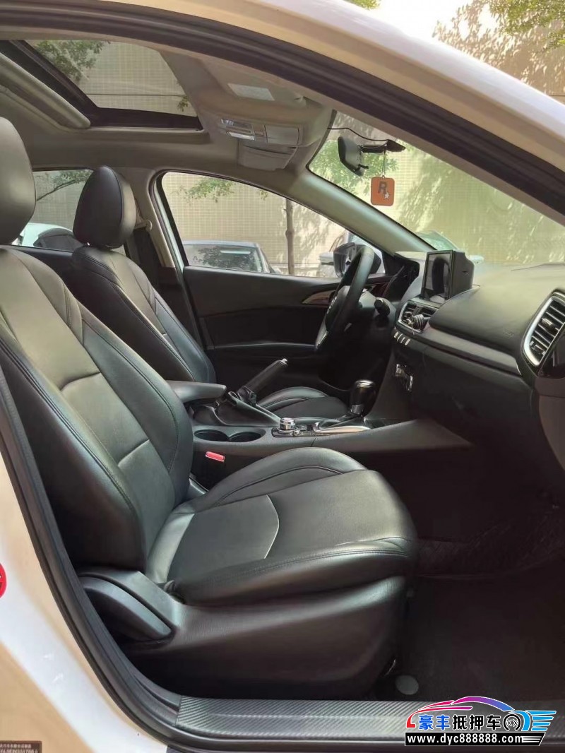 14年马自达昂克赛拉轿车抵押车出售