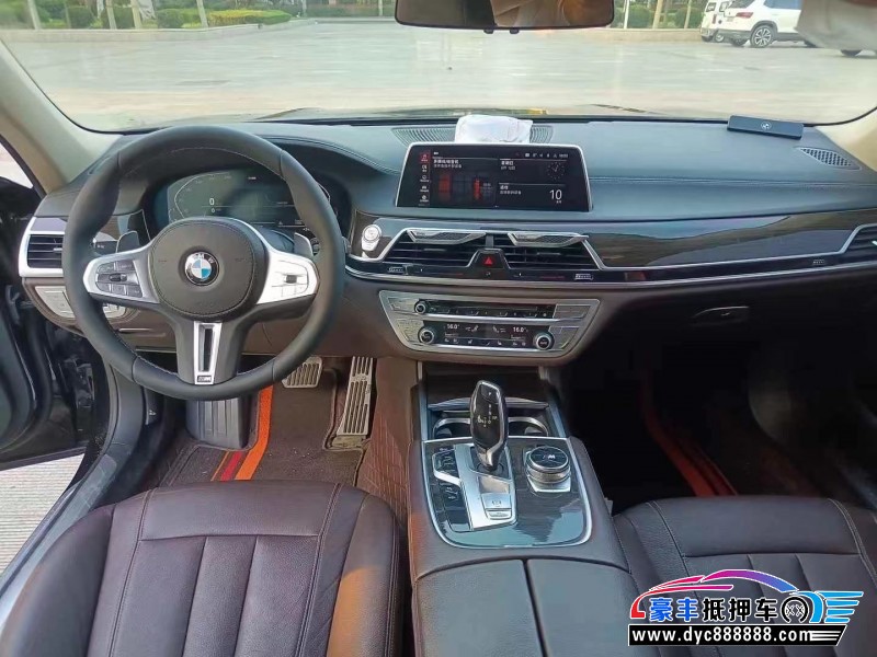 16年宝马7系轿车抵押车出售