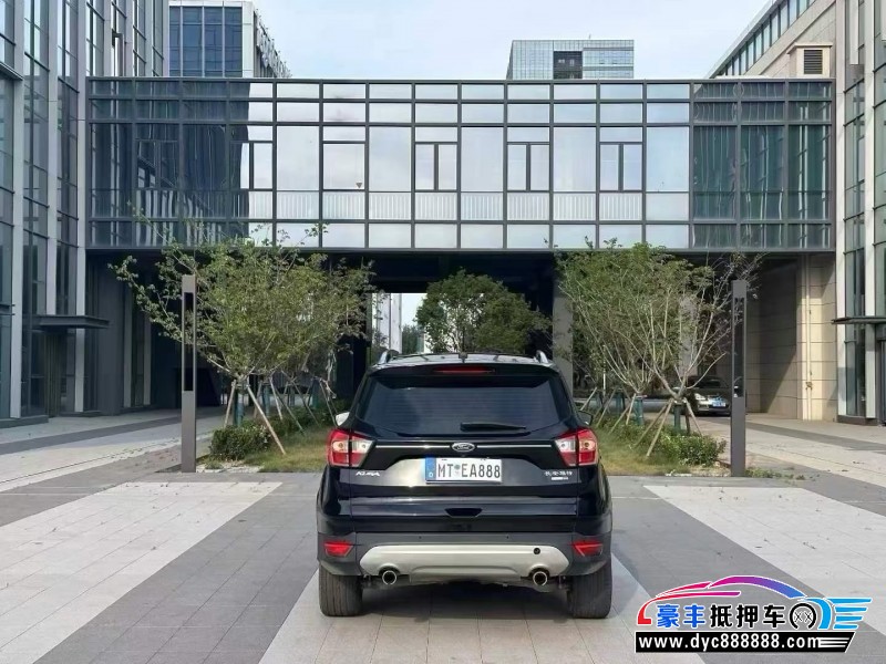 18年福特翼虎轿车抵押车出售