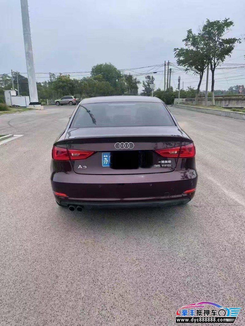 16年奥迪A3轿车抵押车出售