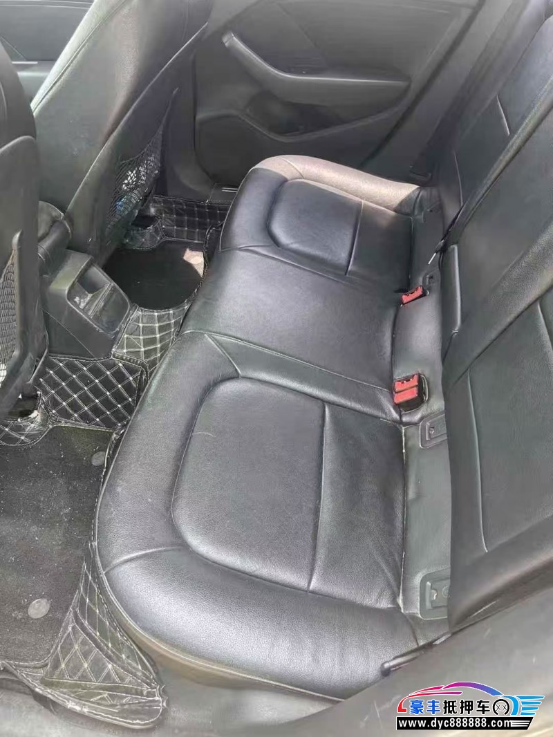 16年奥迪A3轿车抵押车出售