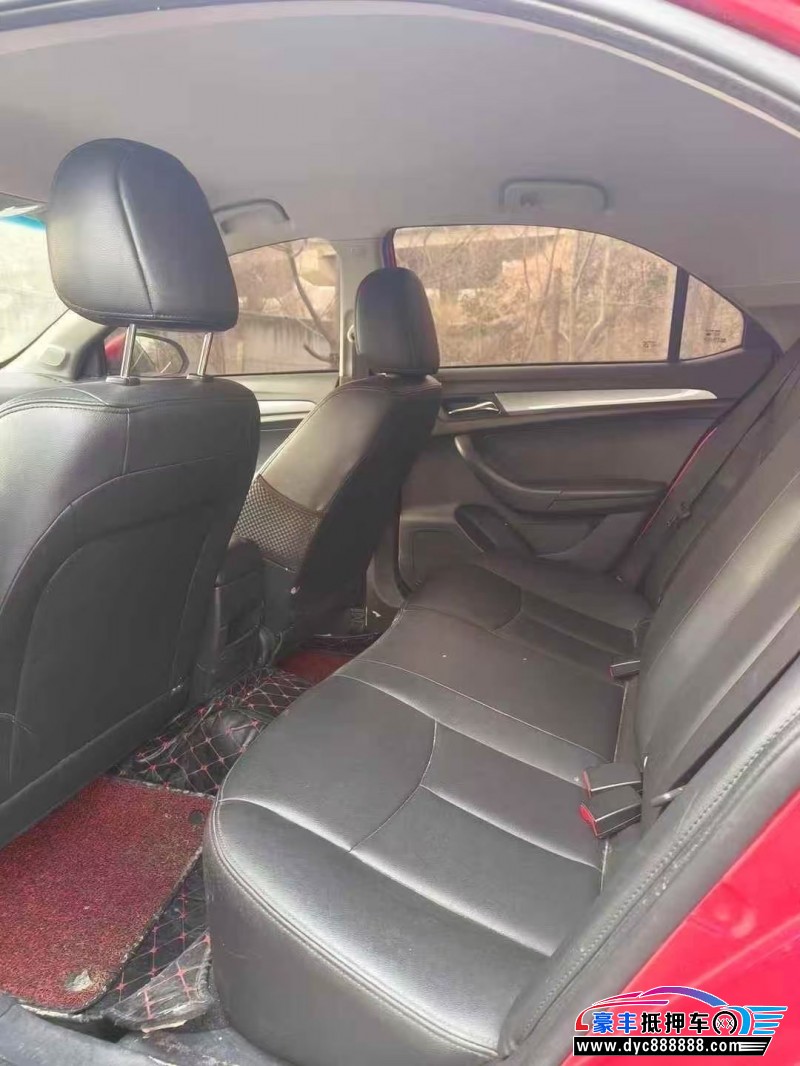 18年荣威360轿车抵押车出售