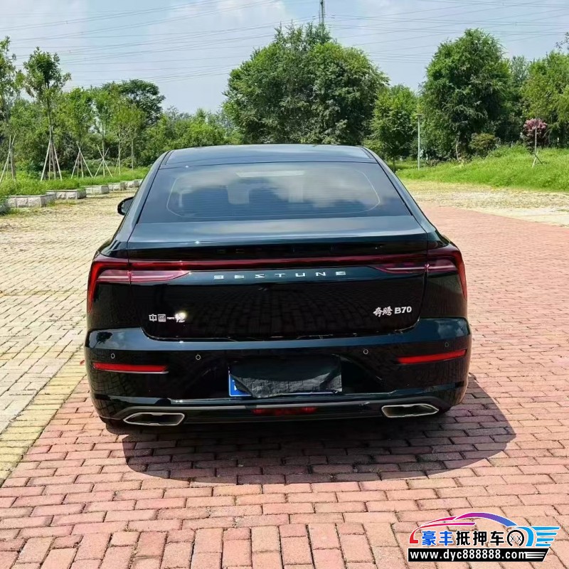 24年奔腾B70轿车抵押车出售