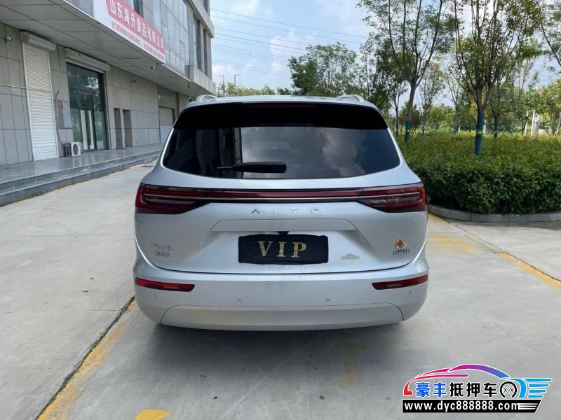 24年华为问界轿车抵押车出售