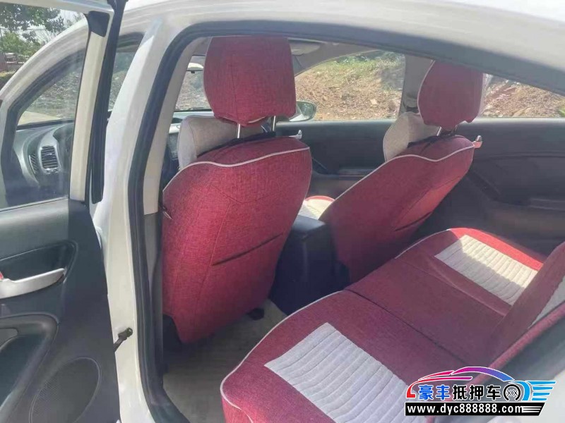 17年起亚K3轿车抵押车出售