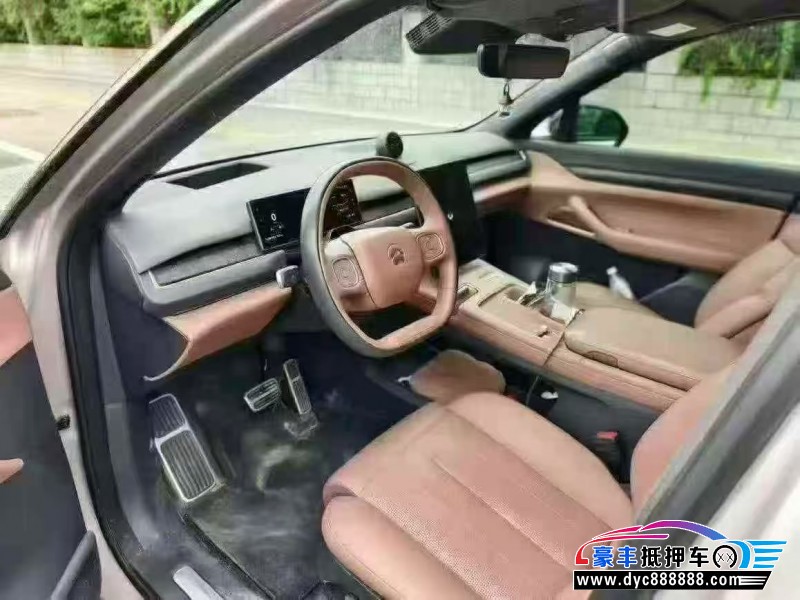 23年蔚来ES8轿车抵押车出售