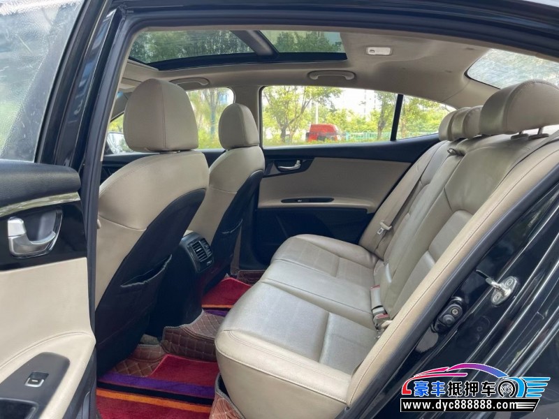 14年起亚K4轿车抵押车出售