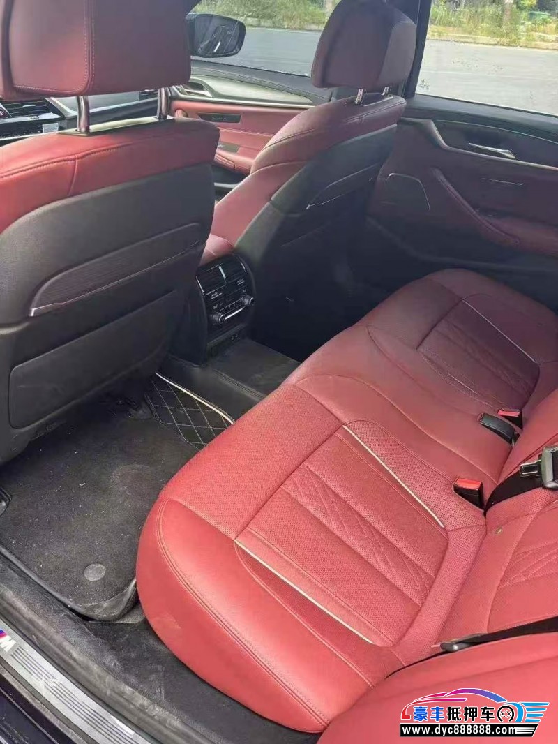 22年宝马5系轿车抵押车出售