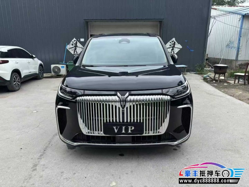 25年岚图梦想家轿车抵押车出售