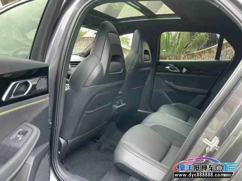 24年领克03轿车抵押车出售