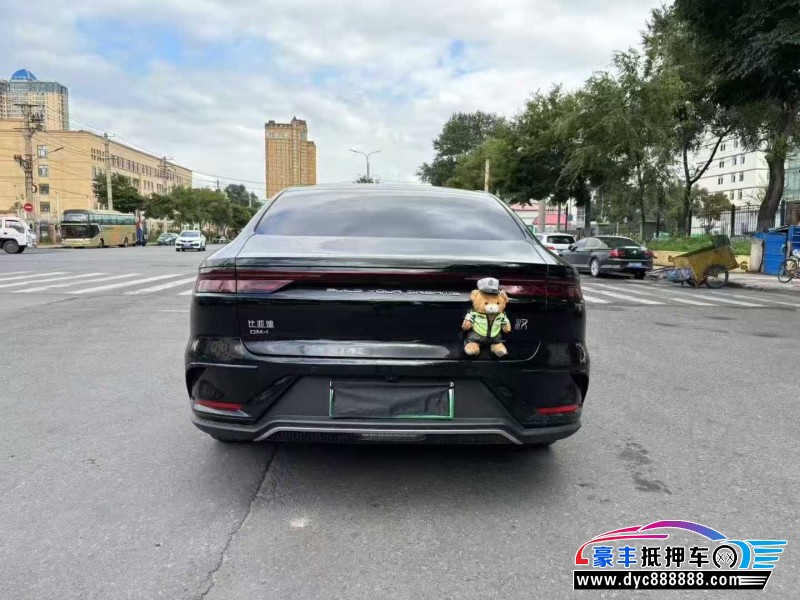 25年比亚迪汉轿车抵押车出售